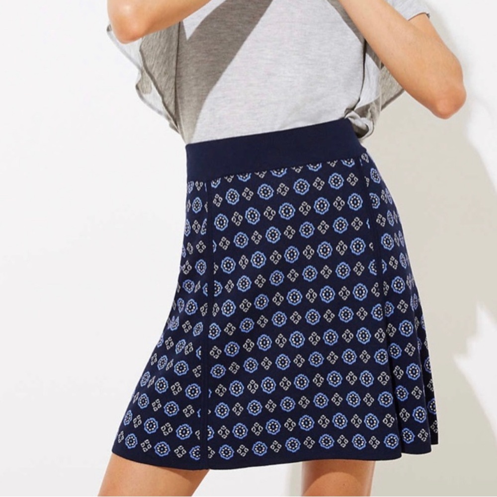 LOFT Sweater Knit Skater Mini Skirt | Blue Tiled Pattern | NWOT | Size L